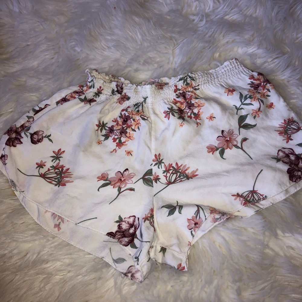 Brandy Melville shorts